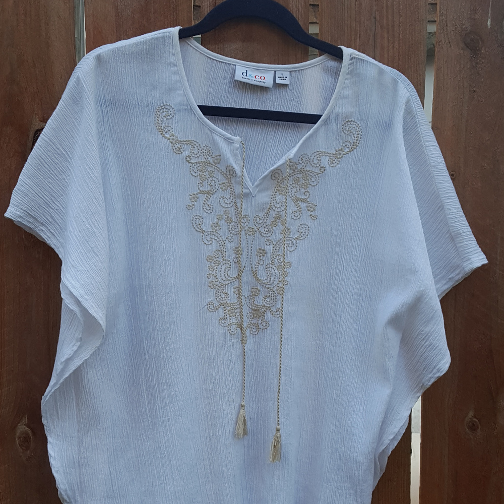 Embroidered Tunic Top Size L