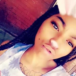 Meet your Posher, Paris