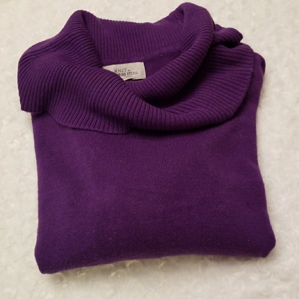 💜Purple sweater with cowl neck! 💜
