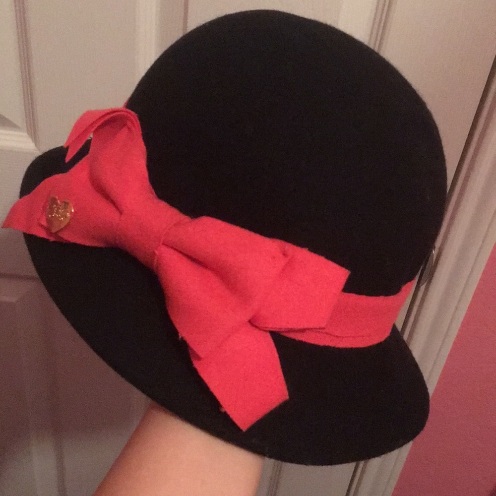 I’m selling this for $29 because it is new.