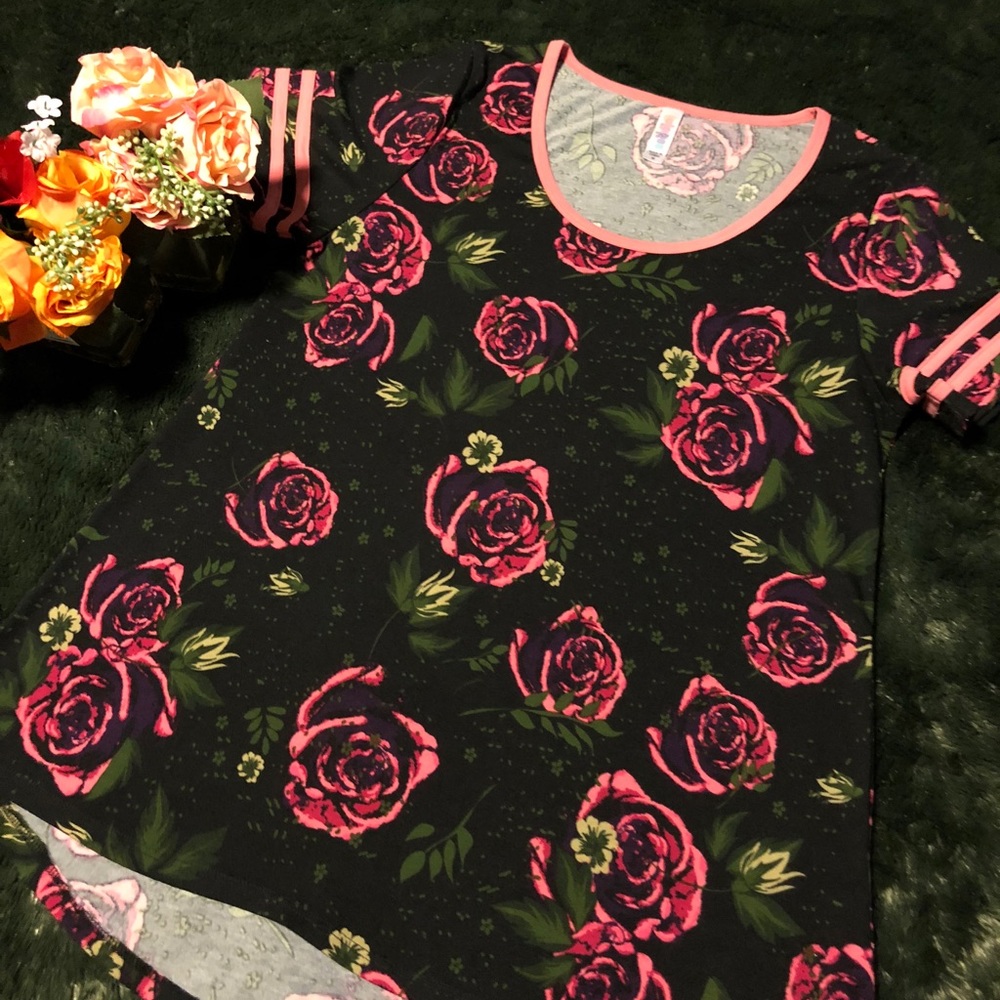 Lularoe Classic hot pink rose Unicorn