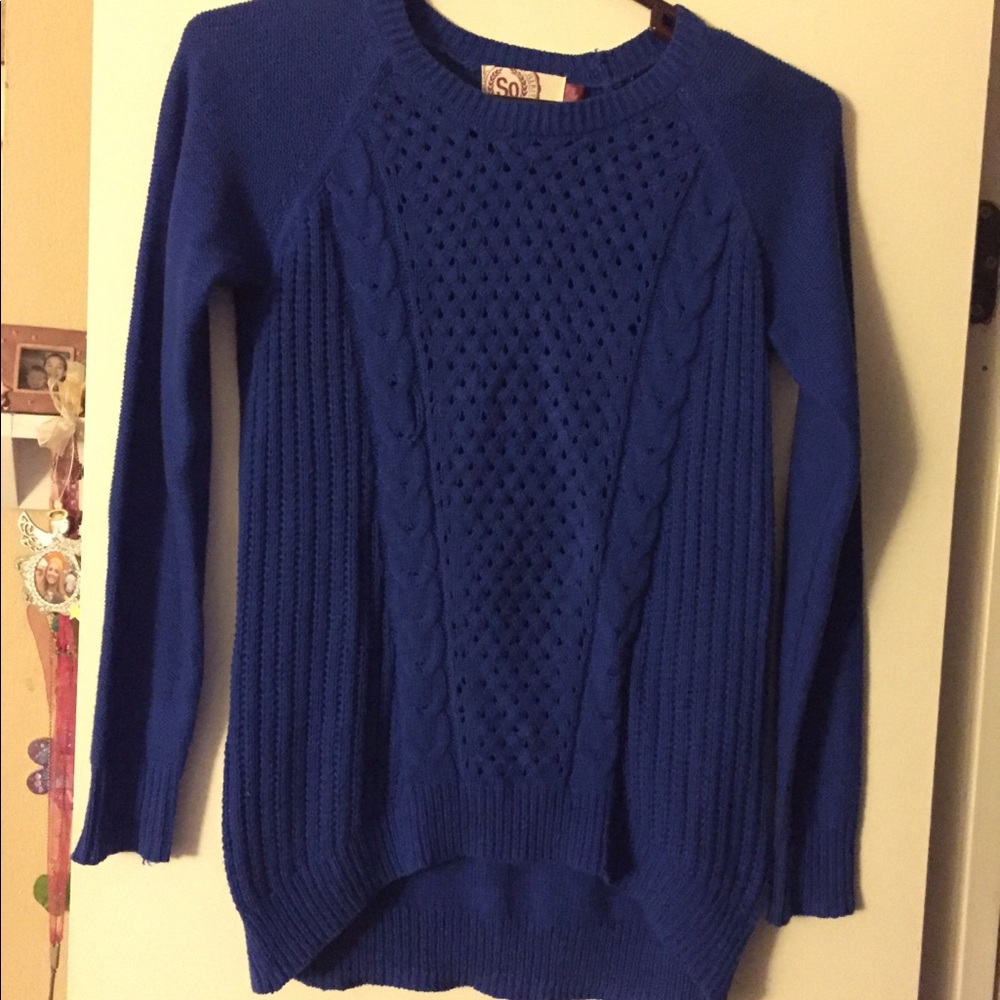 Cute, brand new sweater