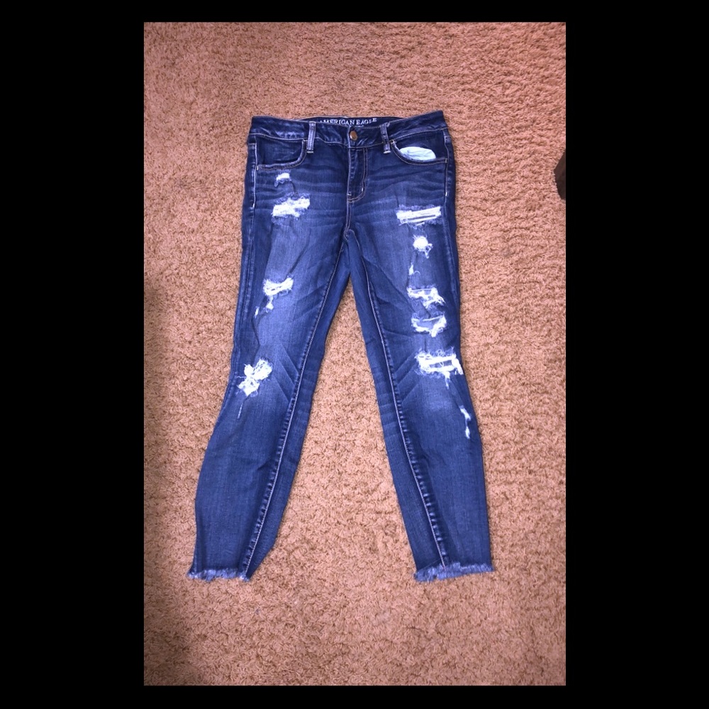 American eagle skinny’s!