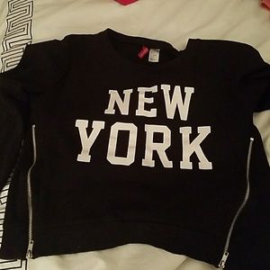 Black 'New York' sweater small
