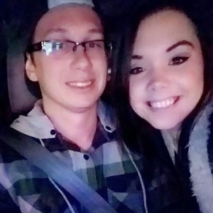 Meet your Posher, Katelyn