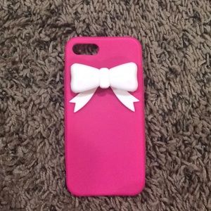 ✨SILICONE IPHONE CASE 5/5S/SE✨