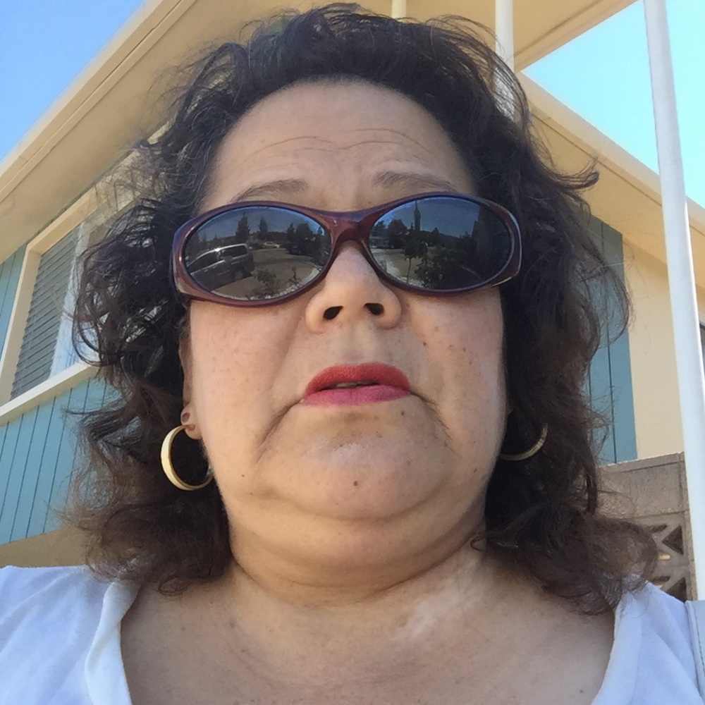 Meet your Posher, Jeanette