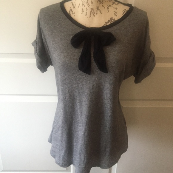 J Crew Roll Sleeve T-Shirt Bow Medium Gray Black - Picture 2 of 8