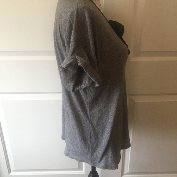 J Crew Roll Sleeve T-Shirt Bow Medium Gray Black - Picture 5 of 8