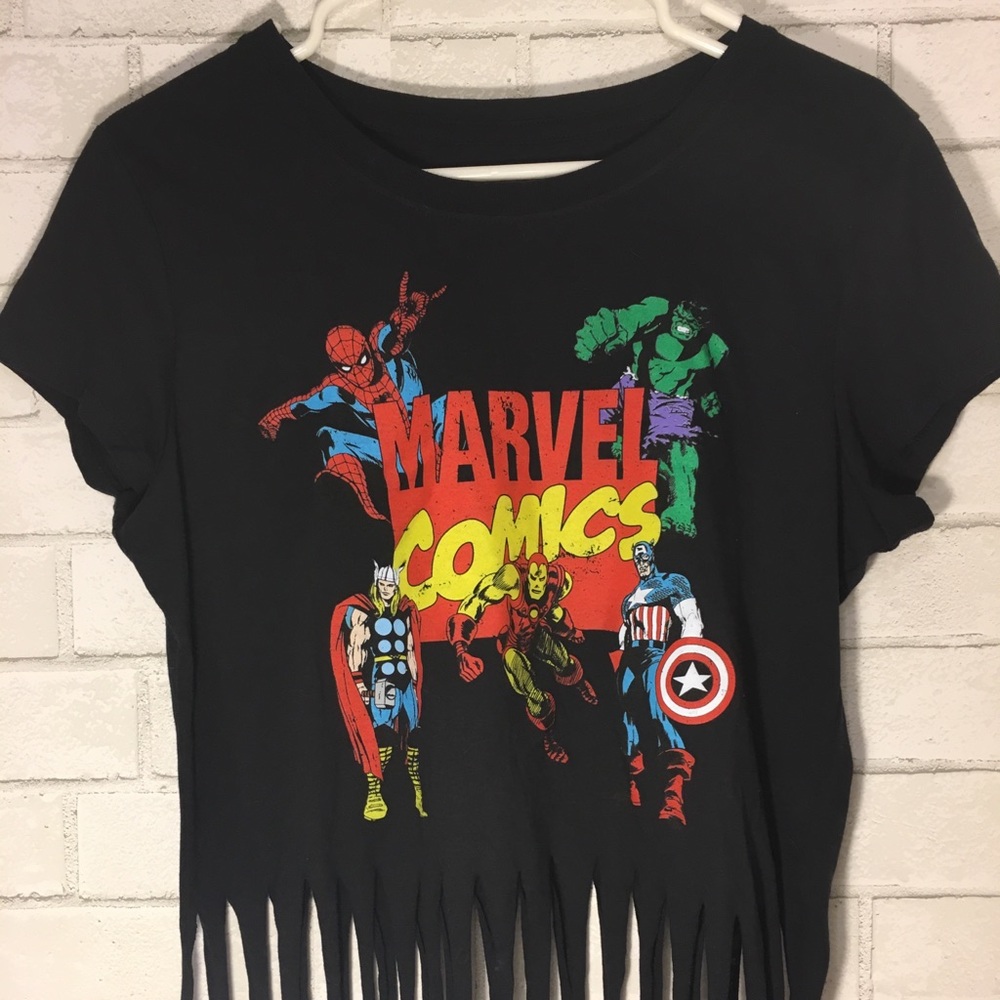 MARVEL COMICS T SHIRT