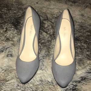 Nine West heals