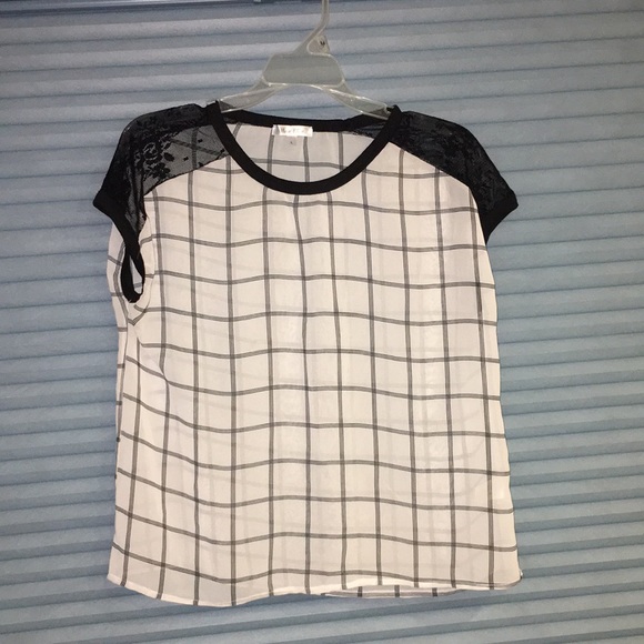 Professional lace and plaid top - Picture 2 of 4