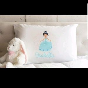 Meet your Posher, Beatriz