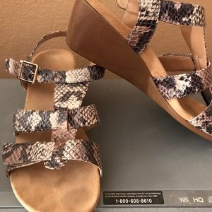 Vionic brand sandals