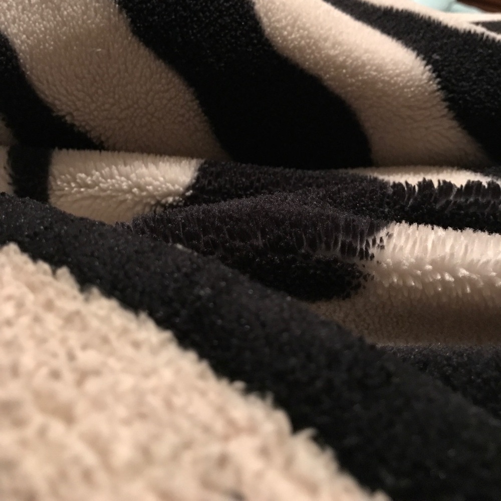 Meet your Posher, Mickey