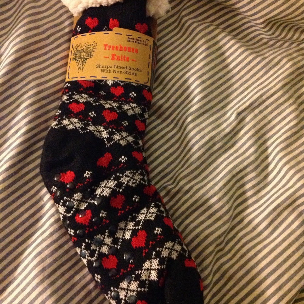 πHP π Cute Sherpa lined long socks - Picture 6 of 7