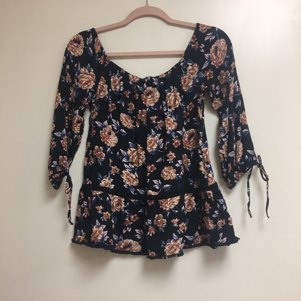 American Eagle Blouse💙
