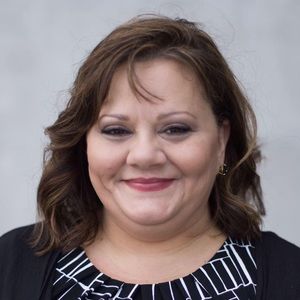 Meet your Posher, Roxanne