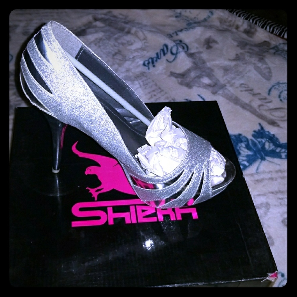 Silver/Glitter heels