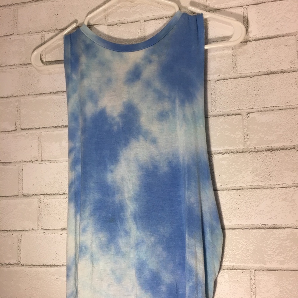 AESTHETIC TANK WITH LACED UP BACK