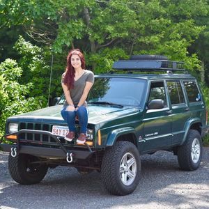 Meet your Posher, Ashley