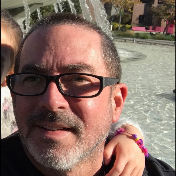 Meet your Posher, Chris - Picture 1 of 1