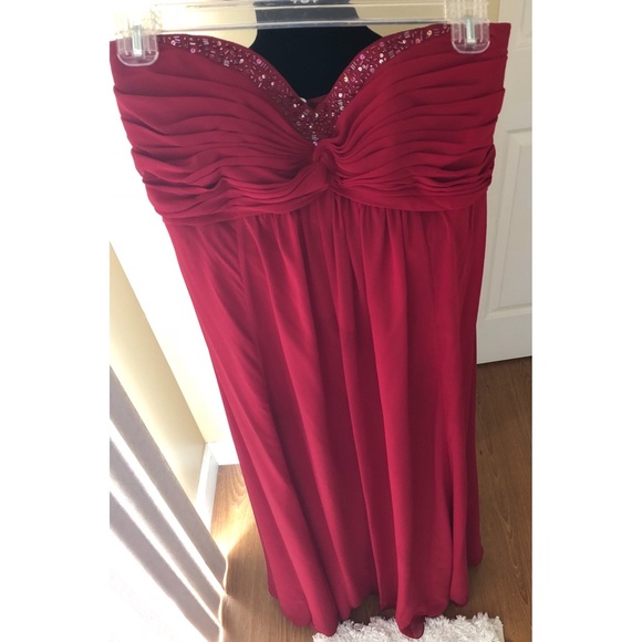 Vera Wang Dress ❤️ - Picture 1 of 6