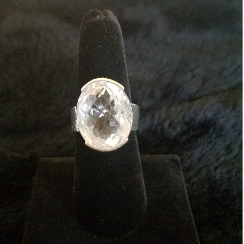 STERLING SILVER  .925  Quartz  Sz 7