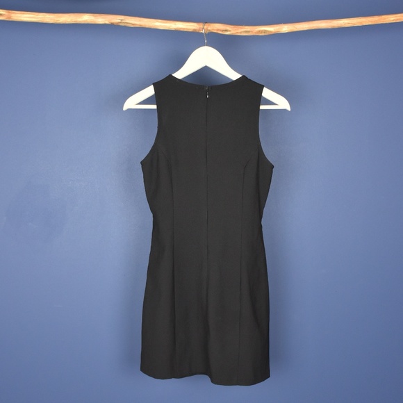 Luster Geometric Pattern Black/White Min Sz Small - Picture 3 of 3