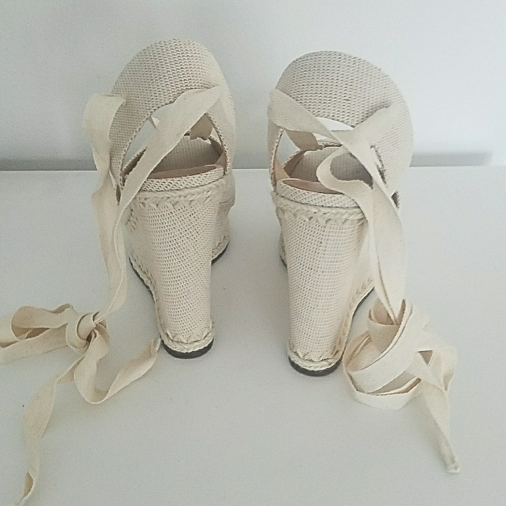 🔴SOLD🔴SCHUTZ Shauna Lace Up Wedges - Picture 3 of 5