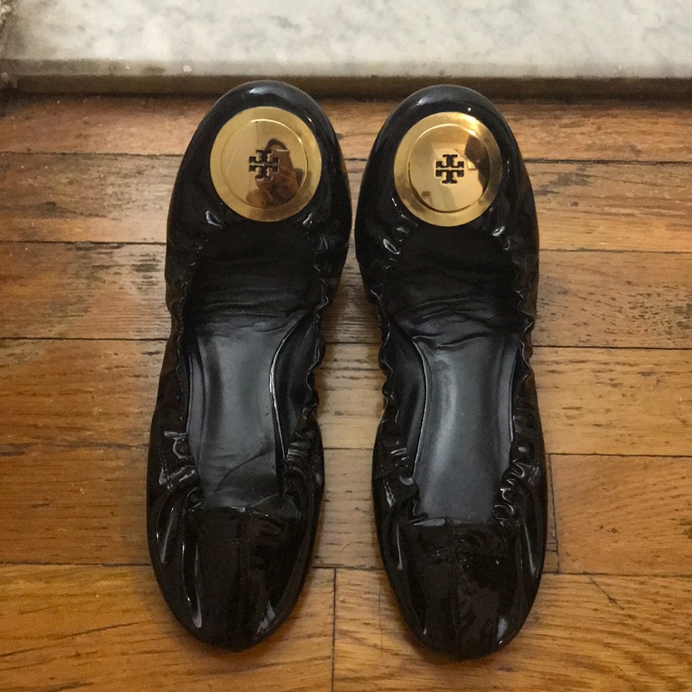 Tory Burch black patent flats size 11