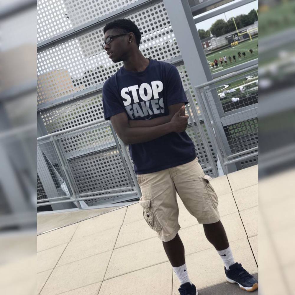 Meet your Posher, Rassaun