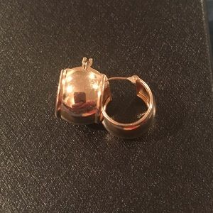 14K Yellow Gold Hoop Earrings The Perfect Size!!!