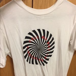 urban outfitters tee women’s