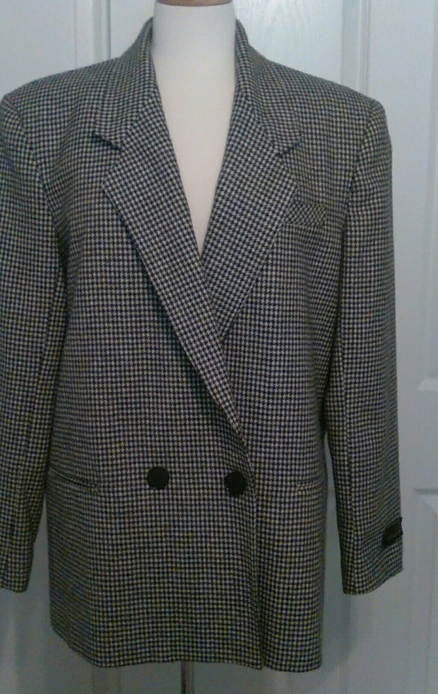 Suit hounds tooth jacket