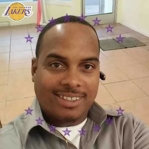 Meet your Posher, Leon