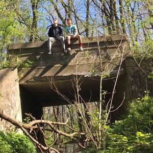 Meet your Posher, Victor