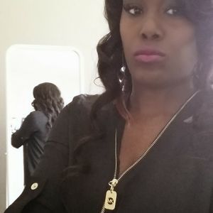 Meet your Posher, Kyna