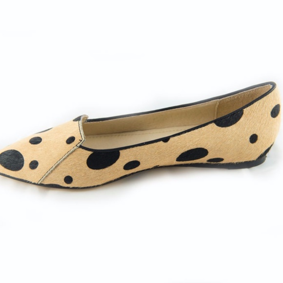 Polkda dot faux fur flats by All Black - Picture 4 of 5