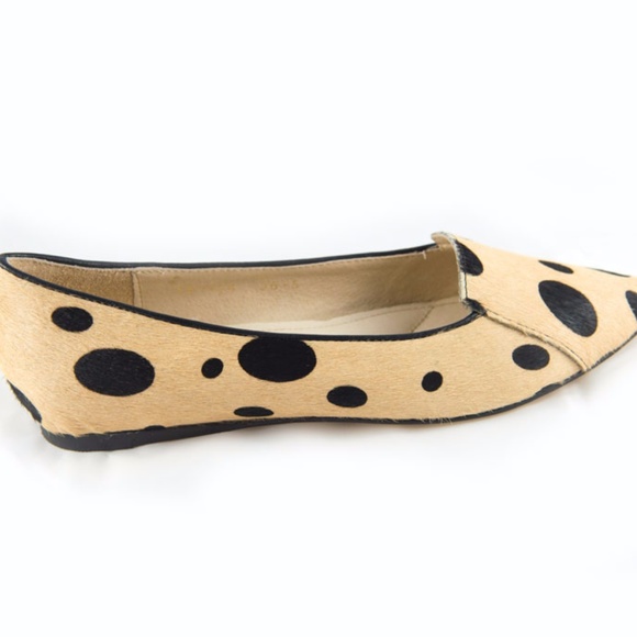 Polkda dot faux fur flats by All Black - Picture 5 of 5