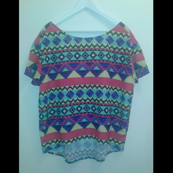 Geometric Art Top - Picture 1 of 2