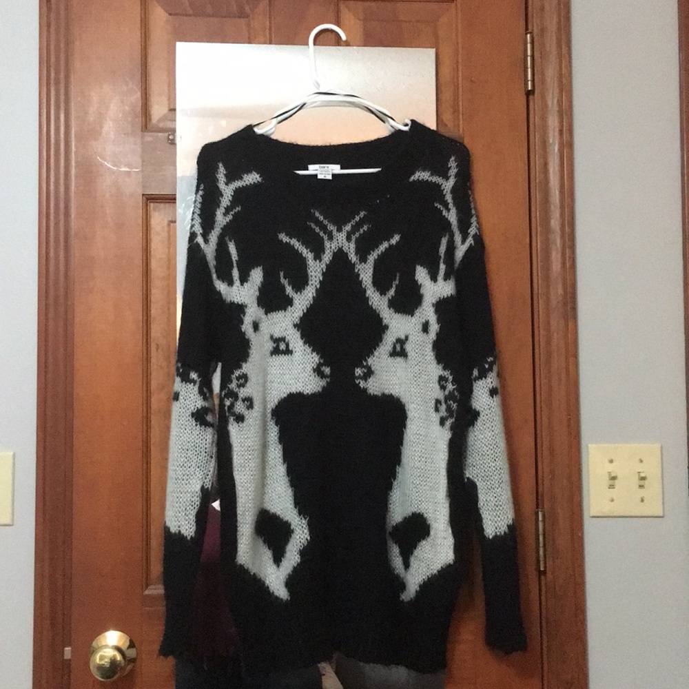 Black Fuzzy Sweater With Deer