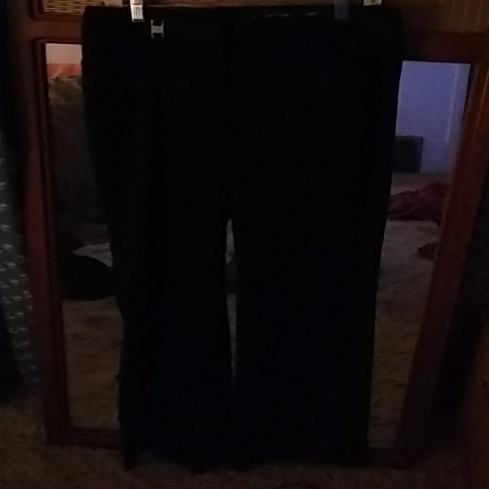 Dress pants super cute and comfortable