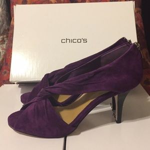 Size 7. Purple suede 3 inch heels.