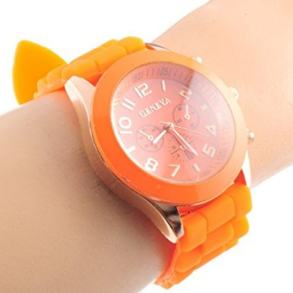 NWT! TRENDY WATCH ❤️ - Picture 1 of 3