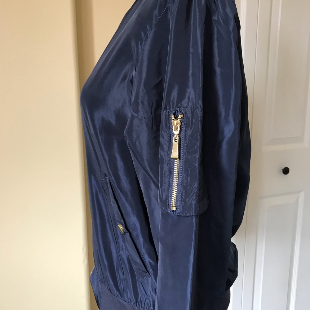 Bomber Jacket - Picture 7 of 8