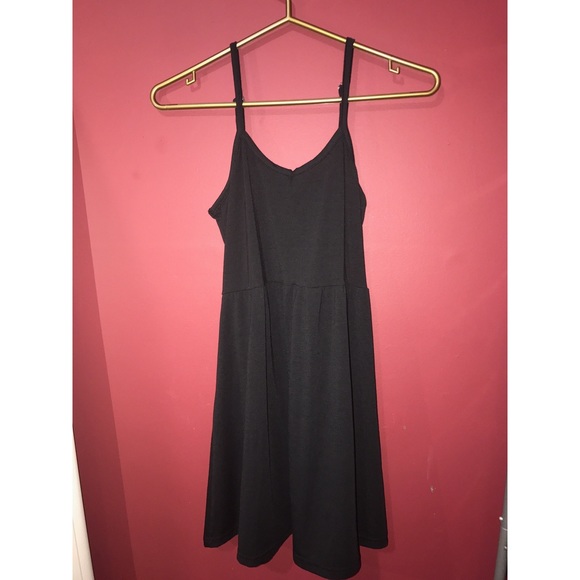 Black spaghetti strap dress - Picture 1 of 1