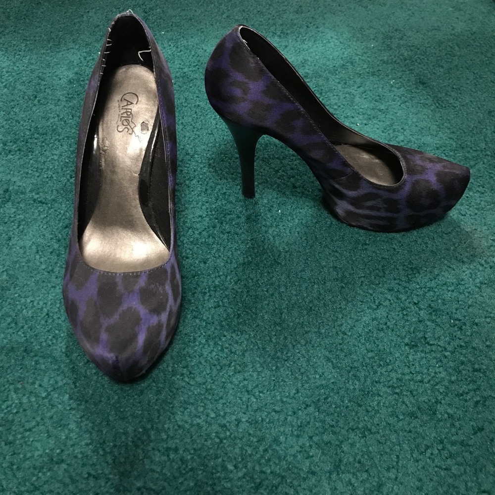 Carlos Santana Blue Leopard Print Heels