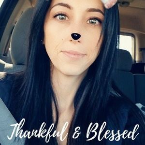 Meet your Posher, Nickie