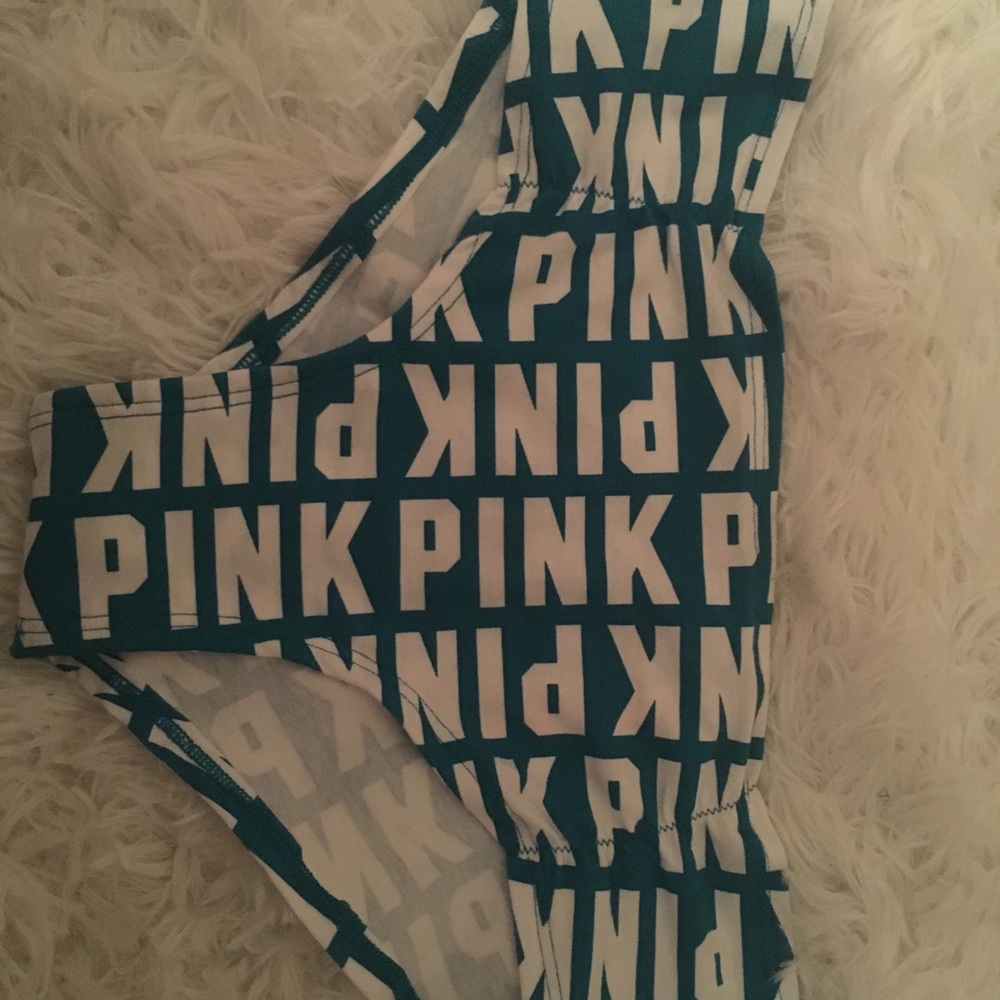 Pink panties - Picture 3 of 8